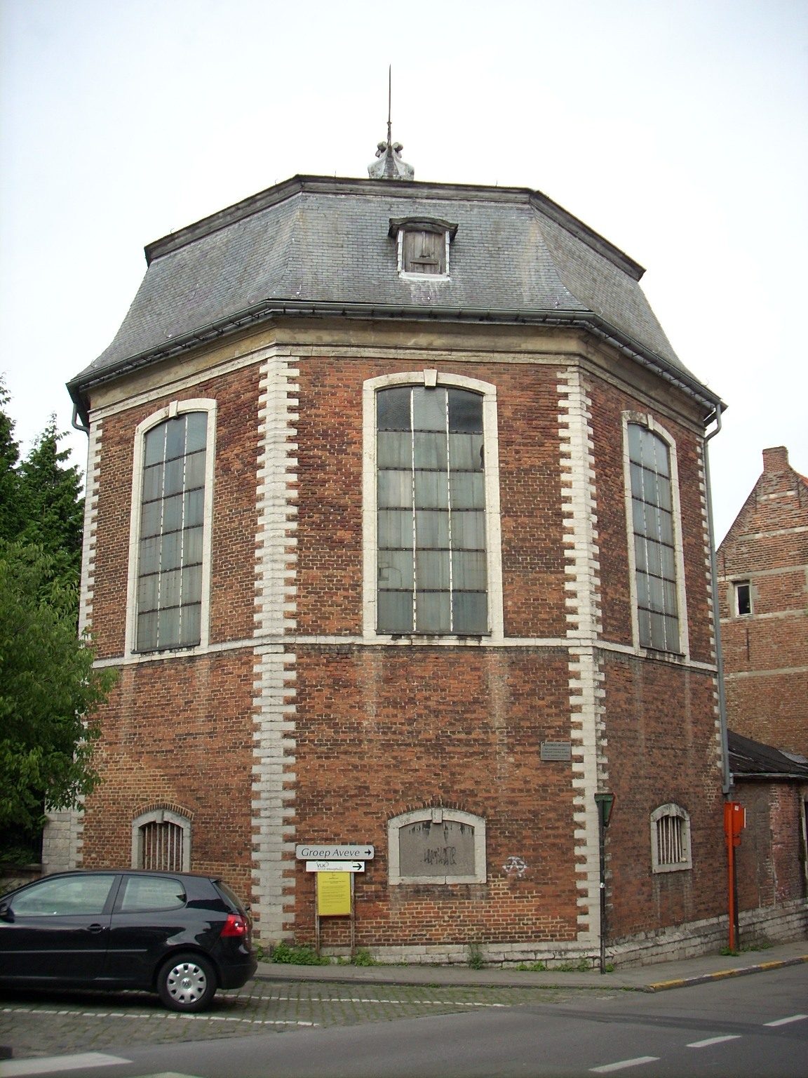 Anatomical%20theatre%2C%20Leuven%20-%2002.JPG